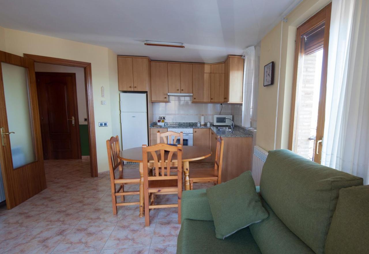 Apartamentos Prades 莫雷拉 外观 照片